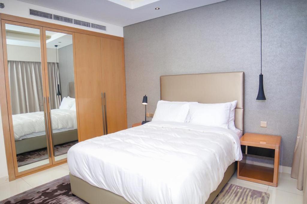 Damac Towers By Paramount - The S Homes Apartment Dubai